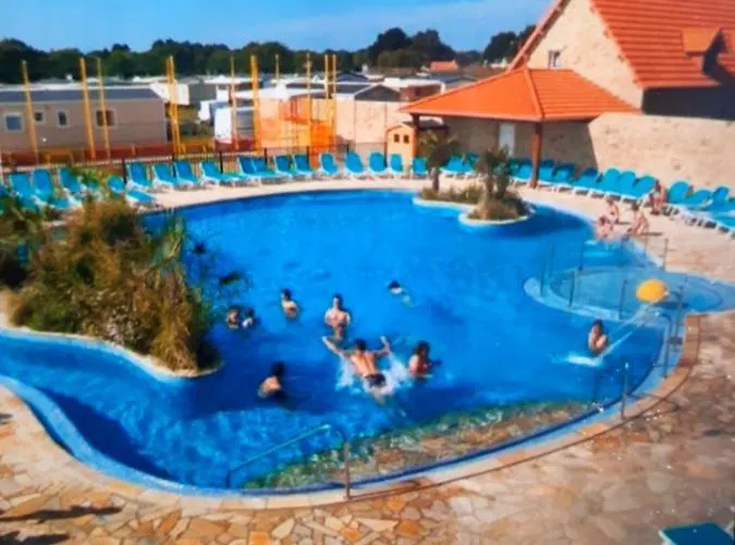 Campeggio Location Mobil