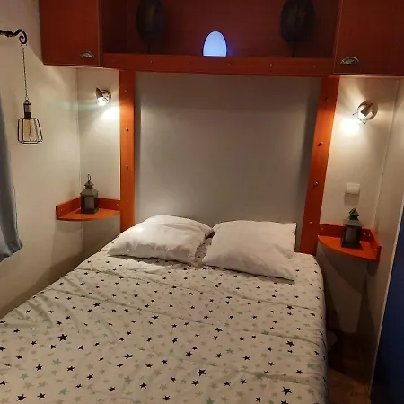 مكان تخييم Location Mobil La Baule