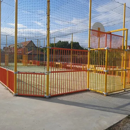 مكان تخييم Location Mobil La Baule